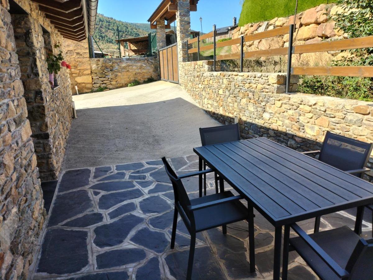 Vila Cal Teler-Rufiandis Olopte Exteriér fotografie